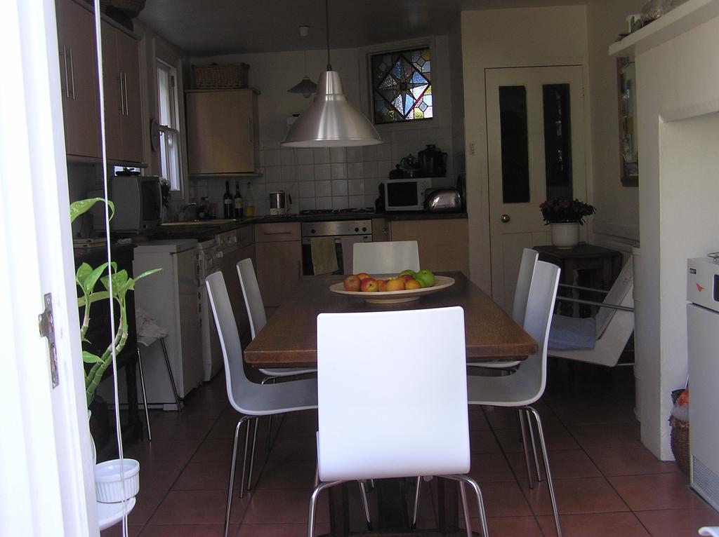Holmewood Homestay London Exterior foto